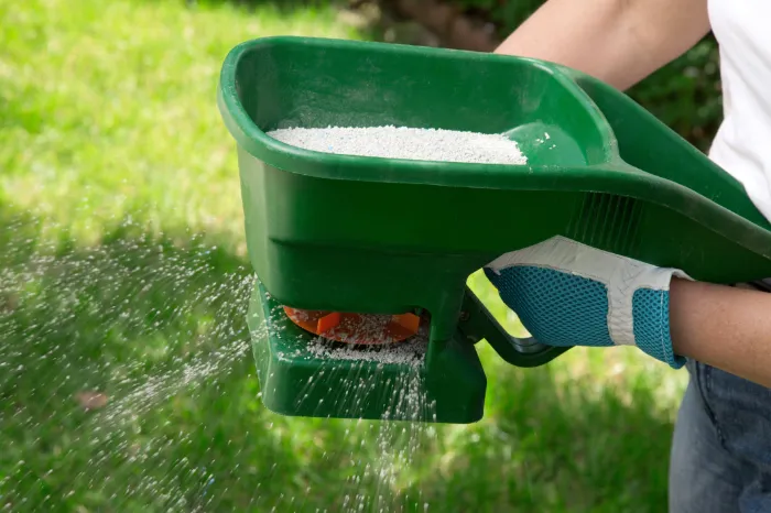 Lawn Fertilization Lawn Fertilization